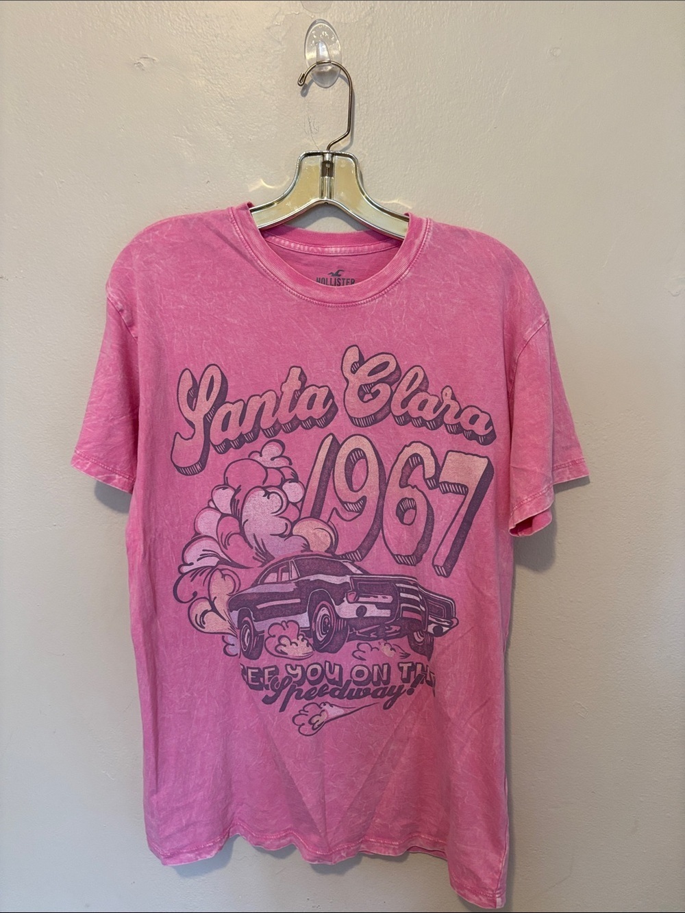 Hollister Pink 'Santa Clara 1967' Graphic Tee